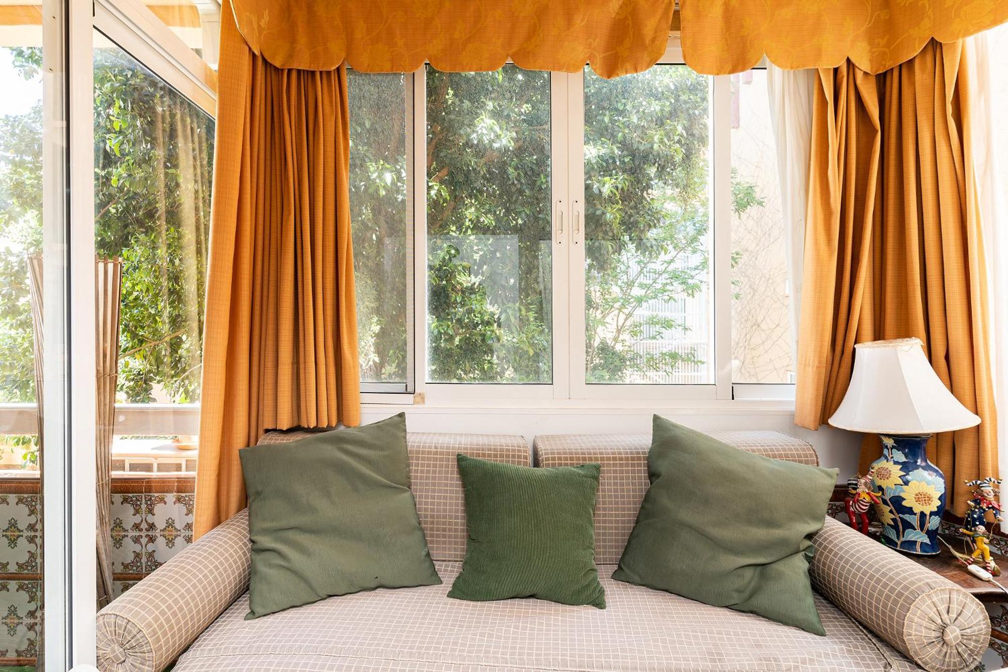 Blonzu Tailandia Apartment Torremolinos Bagian luar foto